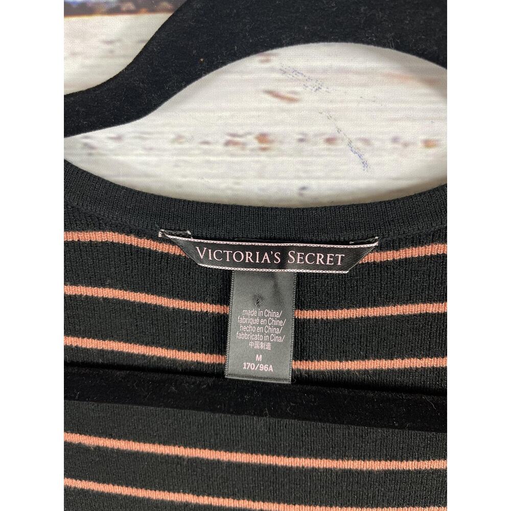 Victoria's Secret Sweater Women's Size M Striped Long Sleeve Crop Hook Front Top - Picture 5 of 8